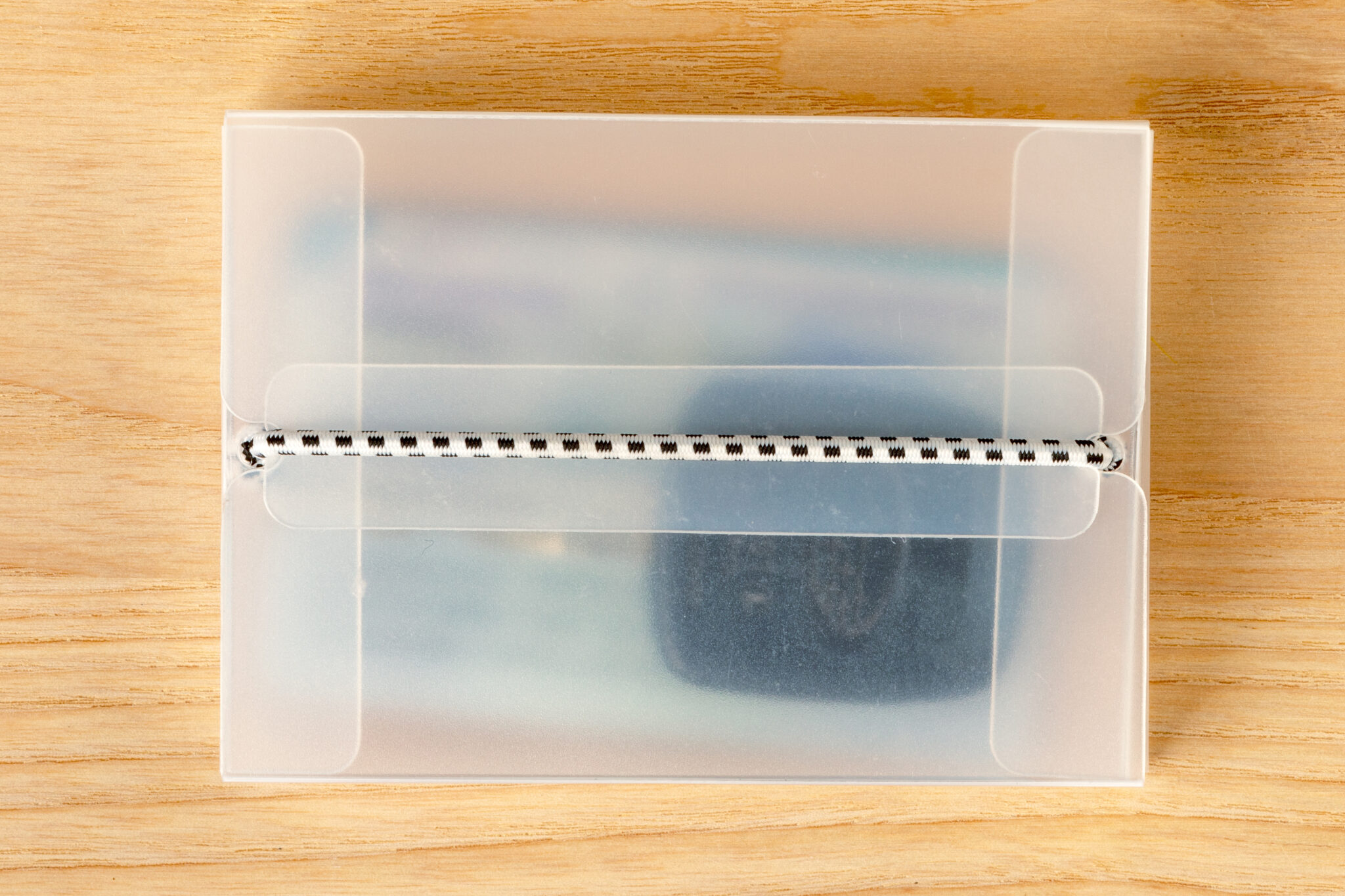 220106-Theflybag-tabletop--119