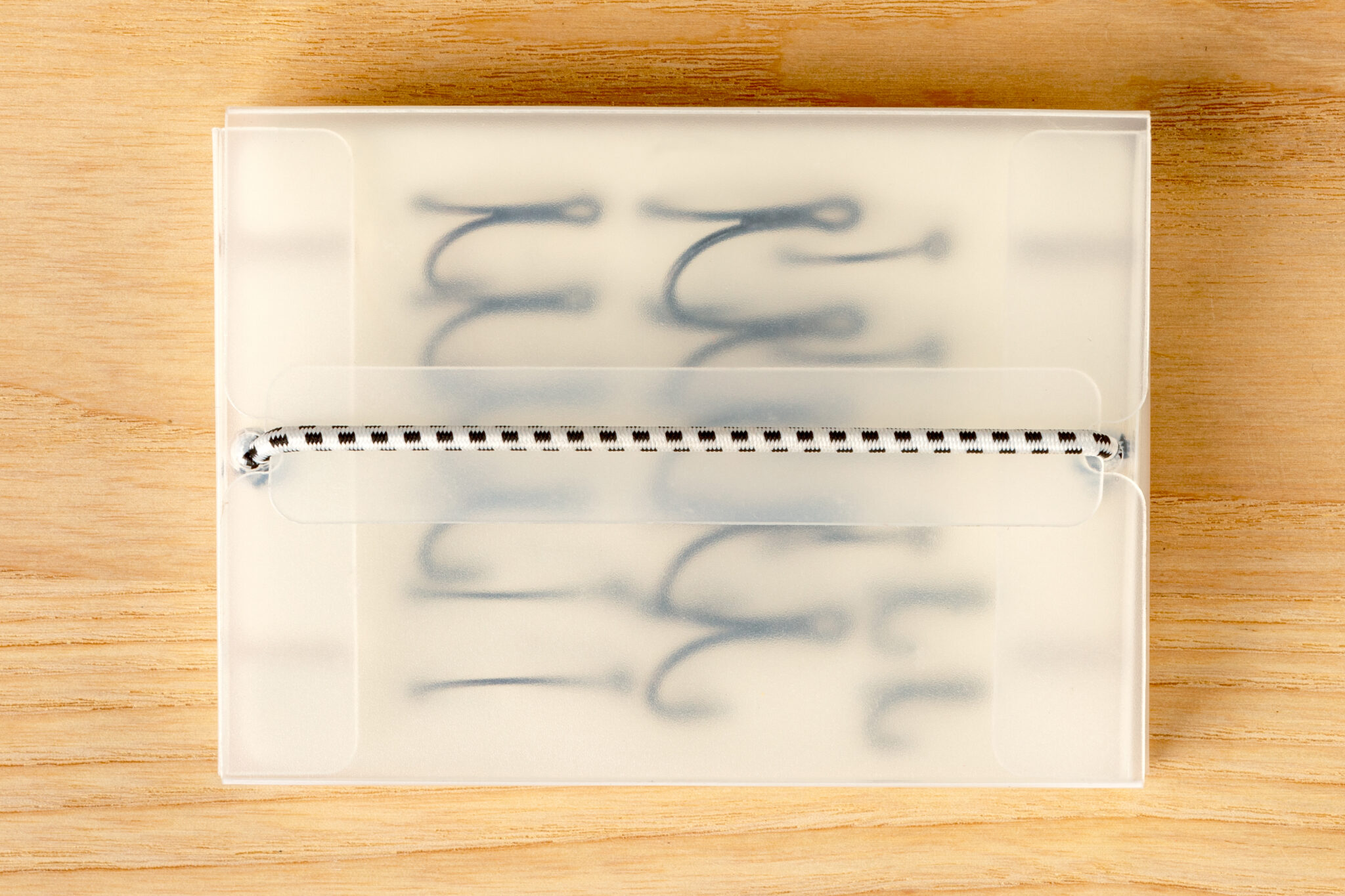 220106-Theflybag-tabletop--143